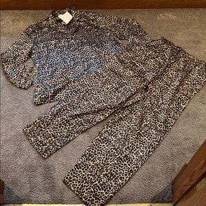 Bed of Roses Leopard Print Satin Pajama Set SIZE XL 2PC Button Down Lounge